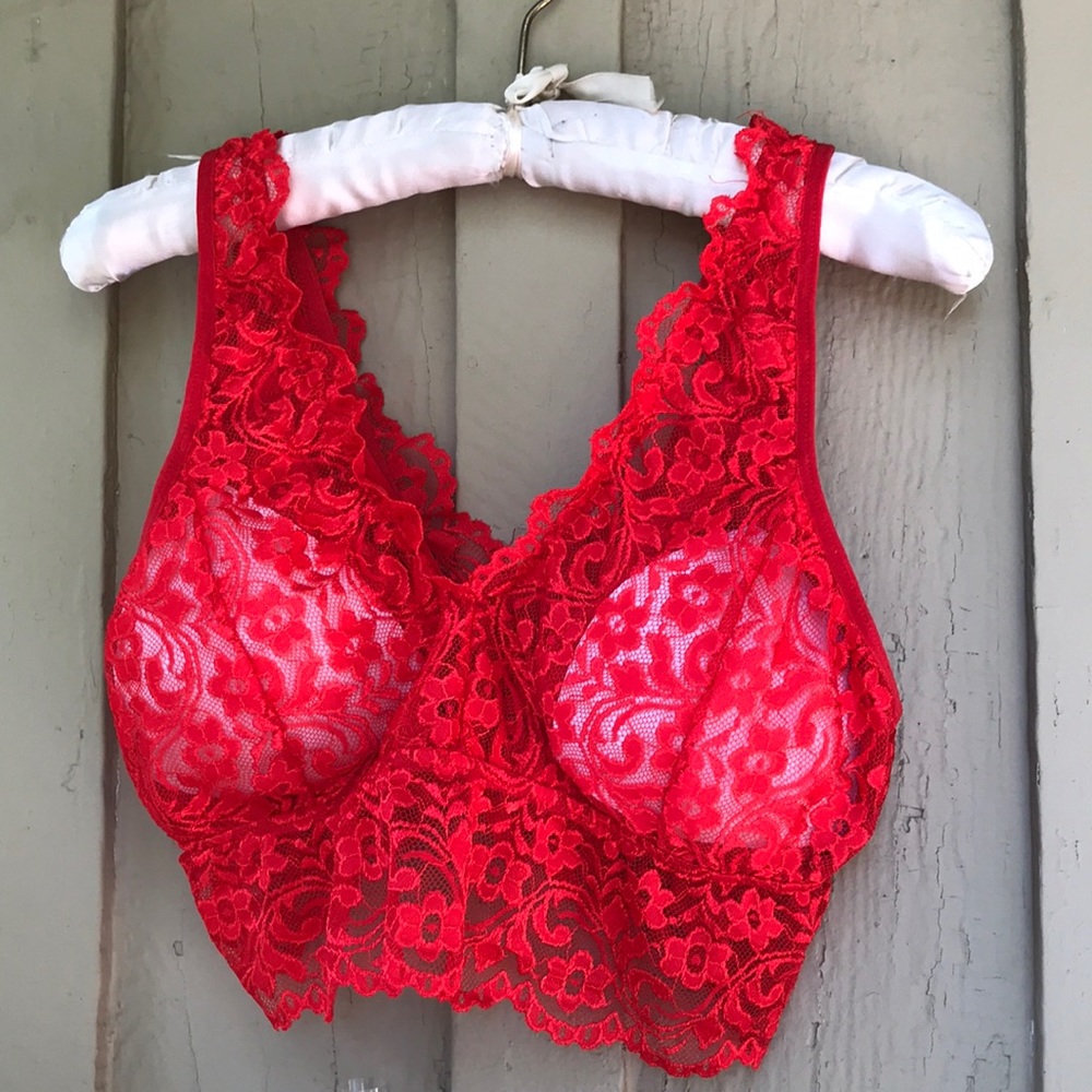 New! Red Lace Bralette - Picture 4 of 7